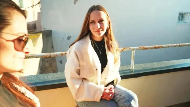 Emma – Emma, 21 Years Old, From Paris